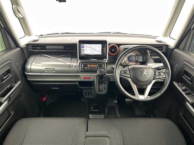 スズキ スペーシア ギア HYBRID XZ 群馬県 2020(令2)年 4.1万km 白 社外SDナビ（Panasonis strada 品番：CN-RE06WD)/　 CD/DVD/SD/BT/FM/AM/フルセグTV（走行中視聴可）/自動パワースライドドア/）盗難警報装置/クルーズコントロール（追従あり）/バックカメラ/レーンキープアシスト/シートヒーター（D/N席）/ドラレコ（前・後）/ETC/ドアバイザー/純正フロアマット/プッシュスタート/保証書・取扱説明書・記録簿