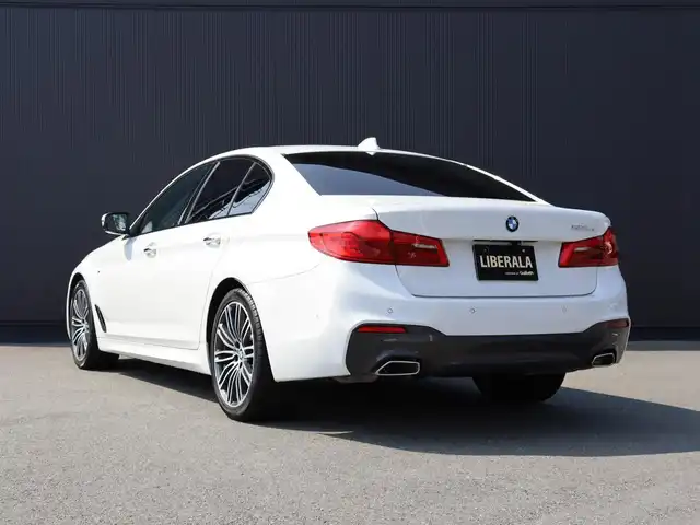 ＢＭＷ ５２３ｄ Mスポーツ 静岡県 2018(平30)年 3.6万km 白 純正ナビ/フルセグTV/ACC/LKA/BSM/HUD/360°カメラ/パドルシフト/ドラレコ前後(ZDR-015)/ワイヤレス充電/ディスプレイキー
