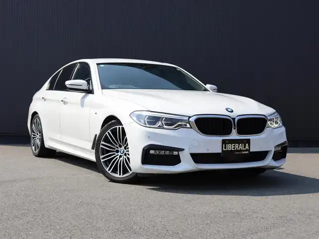 ＢＭＷ ５２３ｄ Mスポーツ 静岡県 2018(平30)年 3.6万km 白 純正ナビ/フルセグTV/ACC/LKA/BSM/HUD/360°カメラ/パドルシフト/ドラレコ前後(ZDR-015)/ワイヤレス充電/ディスプレイキー