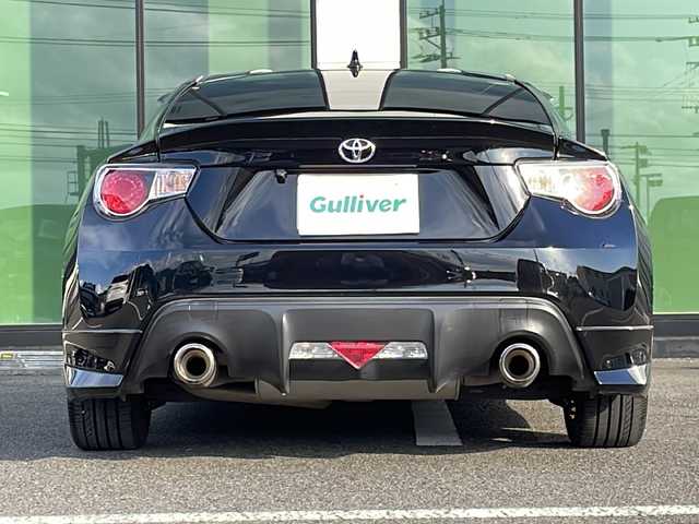トヨタ ８６ GT リミテッド 福岡県 2015(平27)年 4.6万km 黒 ・モデリスタエアロ/・社外ナビ　フルセグ/・バックカメラ/・ハーフレザーシート/・純正１７インチアルミホイル/・スマートキー/・ボディストライプシール/・革巻ステアリング/・パドルシフト/・クルーズコントロール/・フロアマット