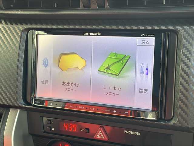 トヨタ ８６ GT リミテッド 福岡県 2015(平27)年 4.6万km 黒 ・モデリスタエアロ/・社外ナビ　フルセグ/・バックカメラ/・ハーフレザーシート/・純正１７インチアルミホイル/・スマートキー/・ボディストライプシール/・革巻ステアリング/・パドルシフト/・クルーズコントロール/・フロアマット