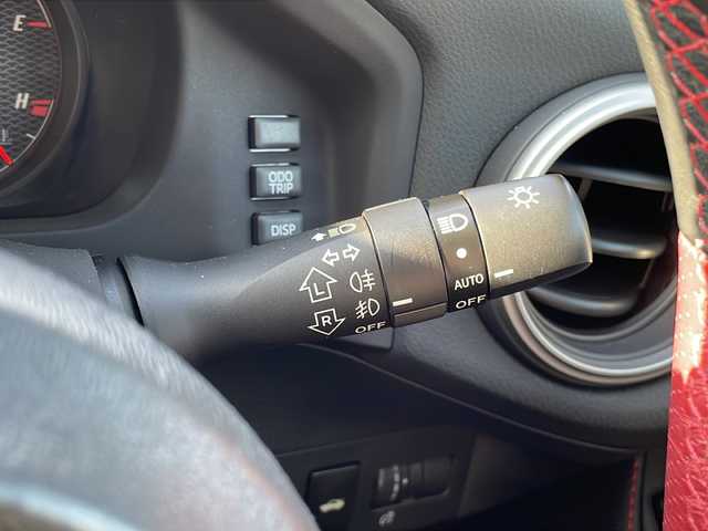 トヨタ ８６ GT リミテッド 福岡県 2015(平27)年 4.6万km 黒 ・モデリスタエアロ/・社外ナビ　フルセグ/・バックカメラ/・ハーフレザーシート/・純正１７インチアルミホイル/・スマートキー/・ボディストライプシール/・革巻ステアリング/・パドルシフト/・クルーズコントロール/・フロアマット