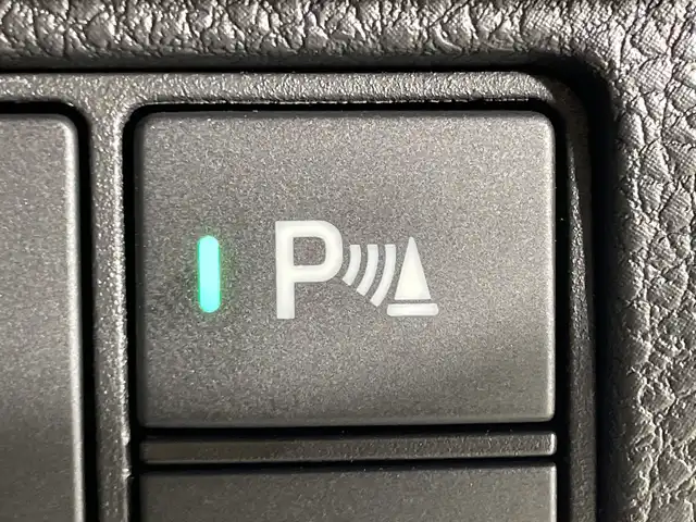 ホンダ ヴェゼル ハイブリッド e:HEV Z PLaYパッケージ 神奈川県 2025(令7)年 0.1千km パールⅡ 登録済未使用車/ホンダセンシング/純正ディスプレイオーディオ/・BT/フルセグTV/AppleCarPlay/AndroidAuto/USB/AM/FM/バックカメラ/電動リアゲート/Qi充電/ハーフレザーシート/シートヒーター(D/N)/革巻きステアリング/ステアリングスイッチ/ステアリングヒーター/Autoライト/パドルシフト/ダウンヒルアシストコントロール/電動パーキングブレーキ/オートホールド/ビルトインETC2.0/クリアランスソナー/LEDヘッドライト/LEDフォグランプ/スマートキー/プッシュスタートボタン/シートリフター/電動格納ミラー/ウィンカーミラー/純正18インチアルミホイール