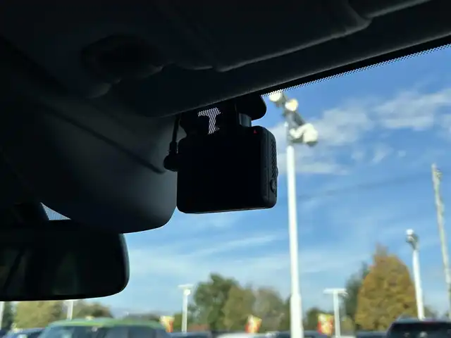 スバル レガシィ ツーリングワゴン 2．5iアイサイト 栃木県 2012(平24)年 9.3万km クリスタルブラックシリカ アイサイト/純正HDDナビ/フルセグTV/DVD/Bluetooth/USB/ドライブレコーダー/全車速追従レーダークルーズコントロール/車線逸脱/ふらつき警報/ハーフレザーシート/パワーシート/スマートキー/スペアキー/プッシュEgスタート/HIDオートライト/フォグランプ/社外AW＋スタッドレスタイヤ積込/純正17インチAW/SIドライブ/トノカバー/サイド/カーテンエアバッグ/保証書/取説