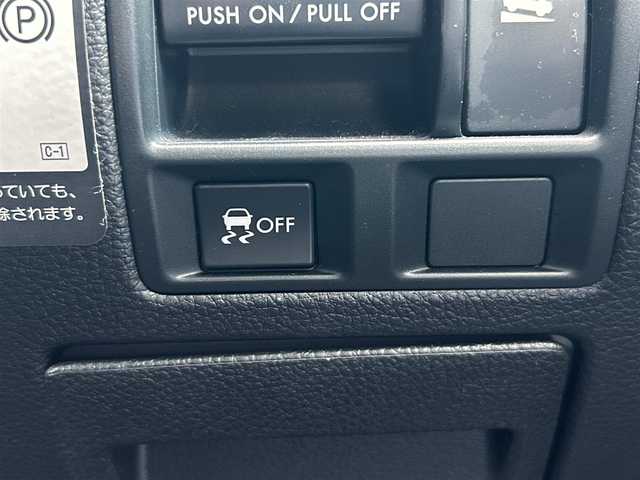 スバル レガシィ ツーリングワゴン 2．5iアイサイト 栃木県 2012(平24)年 9.3万km クリスタルブラックシリカ アイサイト/純正HDDナビ/フルセグTV/DVD/Bluetooth/USB/ドライブレコーダー/全車速追従レーダークルーズコントロール/車線逸脱/ふらつき警報/ハーフレザーシート/パワーシート/スマートキー/スペアキー/プッシュEgスタート/HIDオートライト/フォグランプ/社外AW＋スタッドレスタイヤ積込/純正17インチAW/SIドライブ/トノカバー/サイド/カーテンエアバッグ/保証書/取説