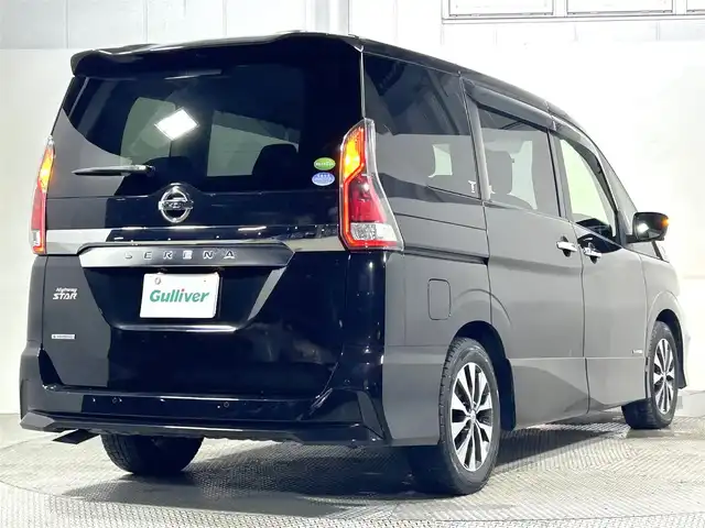 日産 セレナ ハイウェイスター 大阪府 2019(平31)年 6.4万km ダイヤモンドブラック プロパイロット　後席モニター　デジタルインナーミラー　全方位カメラ　パークアシスト　純正ナビＴＶ　衝突軽減　ＥＴＣ　ドラレコ　クリアランスソナー　アイドリングストップ　ＬＥＤヘッドライト　スマートキー