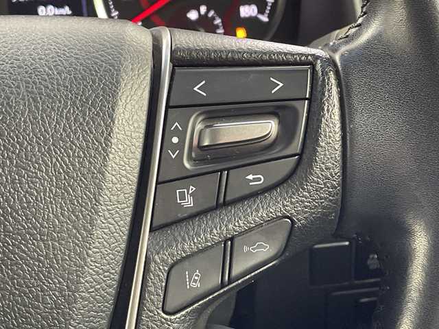 トヨタ アルファード S Aパッケージ 岐阜県 2018(平30)年 4.7万km ホワイトパールクリスタルシャイン 純正10インチナビ(NSZN-Z66T)/フルセグTV/Bluetooth/CD/DVD/AM/FM/SD）/サンルーフ/フリップダウンモニター/レザー調シートカバー/バックモニター/両側パワースライドドア/ToyotaSafetySense/プリクラッシュセーフティ/レーントレーシングアシスト/レーダークルーズコントロール/オートマチックハイビーム/クリアランスソナー/ロードサインアシスト/ETC2.0/ドライブレコーダー/電動パーキングブレーキ/ブレーキホールド/革巻きステアリング/ステアリングリモコン/電動格納ミラー/オートLEDヘッドライト/後席エアコン/MTモード付/スマートキー/プッシュスタート/純正フロアマット/純正ドアバイザー/純正18インチアルミホイール