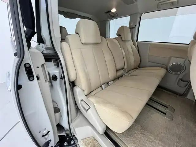 三菱 デリカＤ：５ シャモニー 滋賀県 2008(平20)年 6万km ウォームホワイトパール 純正ナビ/【CD/DVD/フルセグTV】/バックカメラ/サイドカメラ/ETC/両側パワースライドドア/シートヒーター/パワーシート/クルーズコントロール/HIDヘッドライト/オートライト/パドルシフト/オートエアコン