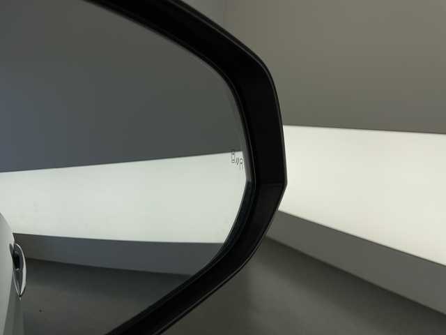 トヨタ ハリアー Z 長野県 2020(令2)年 6.6万km ホワイトパールクリスタルシャイン JBLプレミアムサウンド/純正メモリナビ&フルセグTV&USB&BT/トヨタセーフティセンス/アダプティブクルーズコントロール/レーントレーシングアシスト/プリクラッシュセーフティ/ブラインドスポットモニター/クリアランスソナー/パーキングサポートブレーキ/オートマチックハイビーム/先行車発進告知/前後ドライブレコーダー/パワーバックドア/ハーフレザーシート/運転席パワーシート/ステアリングスイッチ/全方位カメラ/ビルトインETC2.0/LEDヘッドライト/オートライト/電動格納ミラー/ウィンカーミラー/電動ホールド/オートホールド/純正19インチAW装着/純正フロアマット/プッシュスタート/スマートキー/スペアキー1本