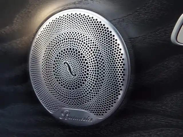 メルセデス・ベンツ Ｅ２２０ｄ 埼玉県 2020(令2)年 2.6万km パール スライディングルーフ/ブラックレザーシート/アダプティブクルーズコントロール/burmester/全周囲カメラ/レザーEXCP/Carplay/ブラインドスポットモニター/フルセグ/シートHI/電動リアゲート/ETC/ドラレコ