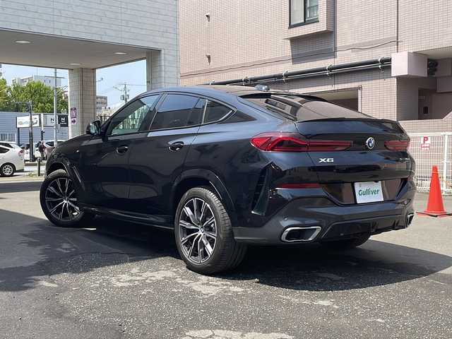 ＢＭＷ Ｘ６ xDrive35d 道央・札幌 2021(令3)年 0.9万km サファイアブラックP ETC2.0/メーカーオプション純正ナビ（TV/BT/FM、AM/ドライブレコーダー（前後）/ステアリングスイッチ/ステアリングヒーター/シートヒーター（D/N席）/電動パーキングブレーキ/アラウンドビューモニター/ブラインドスポットモニター/アダプティブクルーズコントロール/コーナーセンサー/パワーシート（D/N席）/シートメモリー/パワーバックドア