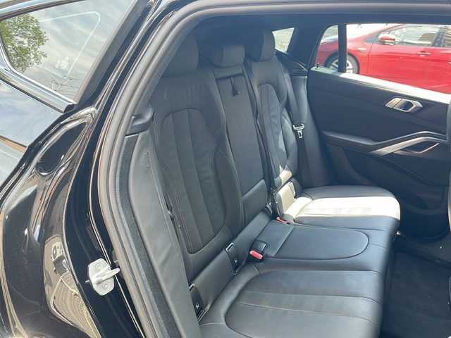 ＢＭＷ Ｘ６ xDrive35d 道央・札幌 2021(令3)年 0.9万km サファイアブラックP ETC2.0/メーカーオプション純正ナビ（TV/BT/FM、AM/ドライブレコーダー（前後）/ステアリングスイッチ/ステアリングヒーター/シートヒーター（D/N席）/電動パーキングブレーキ/アラウンドビューモニター/ブラインドスポットモニター/アダプティブクルーズコントロール/コーナーセンサー/パワーシート（D/N席）/シートメモリー/パワーバックドア