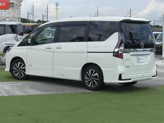 日産 セレナ ハイウェイスター V 千葉県 2021(令3)年 3.3万km ブリリアントホワイトパール エマージェンシーブレーキ/プロパイロット/インテリジェントクルーズコントロール/ハンズフリー両側パワースライドドア/純正SDナビ/地デジTV/【BD/DVD/CD再生機能　Bluetooth接続】/アラウンドビューモニター/ドライブレコーダー/カブロンシート/革巻きステアリング/ステアリングスイッチ/ETC/LEDヘッドライト/フォグ/ウインカーミラー/コーナーセンサー/純正16インチアルミホイル/サイド/カーテンエアバッグ/インテリジェントキー
