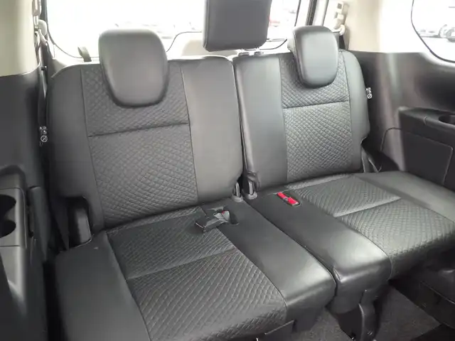 日産 セレナ ハイウェイスター V 千葉県 2021(令3)年 3.3万km ブリリアントホワイトパール エマージェンシーブレーキ/プロパイロット/インテリジェントクルーズコントロール/ハンズフリー両側パワースライドドア/純正SDナビ/地デジTV/【BD/DVD/CD再生機能　Bluetooth接続】/アラウンドビューモニター/ドライブレコーダー/カブロンシート/革巻きステアリング/ステアリングスイッチ/ETC/LEDヘッドライト/フォグ/ウインカーミラー/コーナーセンサー/純正16インチアルミホイル/サイド/カーテンエアバッグ/インテリジェントキー
