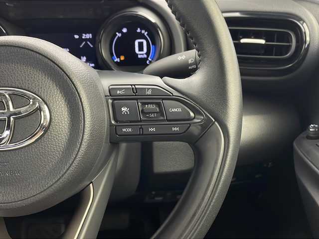 トヨタ ヤリス Z 栃木県 2020(令2)年 2万km ブラック 純正ディスプレイオーディオ/（ナビ／Ｂｌｕｅｔｏｏｔｈ／ＡＭ／ＦＭ）/バックカメラ　/ビルトインＥＴＣ　/レーダークルーズコントロール　/前後ドライブレコーダー　/社外アルミホイール　/シートヒーター/純正マット/スペアキー１本/ステアリングスイッチ