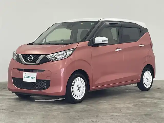 日産 デイズ ボレロ 群馬県 2022(令4)年 3.2万km ピンクⅡ 禁煙車　アラウンドビューモニター　純正９型ナビ　ＢＴ　ＣＤ　ＤＶＤ　ＵＳＢ　ＡＵＸ　衝突軽減　横滑り防止　ドラレコ　オートライト　アイドリングストップ　ＥＴＣ　純正ＡＷ　純正フロアマット　スマートキー
