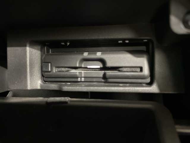 日産 セレナ e－パワー ハイウェイスター V 福岡県 2021(令3)年 5万km ダイヤモンドブラック 純正９型ナビ/フルセグテレビ/プロパイロット/デジタルインナーミラー/ドライブレコーダー/両側電動パワースライドドア/純正フリップダウンモニター/ビルトインＥＴＣ/アラウンドビューモニター/バックカメラ/オートホールド