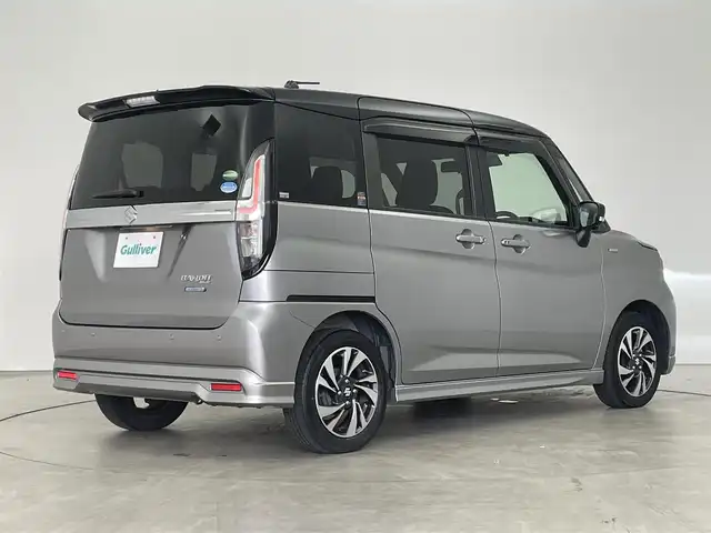スズキ ソリオ バンディット HV MV 埼玉県 2021(令3)年 4.9万km プレミアムシルバーメタリック/ブラック2トーンルーフ 純正９インチナビ　全方位モニター　ＨＵＤ　セーフティサポート　レーダークルーズコントロール　ビルトインＥＴＣ　シートヒーター　純正アルミホイール　オートライト　ＬＥＤヘッドライト　地デジフルセグ
