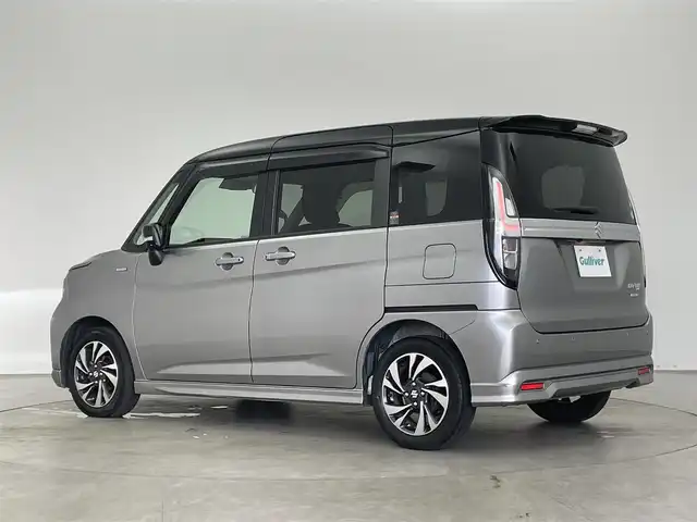 スズキ ソリオ バンディット HV MV 埼玉県 2021(令3)年 4.9万km プレミアムシルバーメタリック/ブラック2トーンルーフ 純正９インチナビ　全方位モニター　ＨＵＤ　セーフティサポート　レーダークルーズコントロール　ビルトインＥＴＣ　シートヒーター　純正アルミホイール　オートライト　ＬＥＤヘッドライト　地デジフルセグ