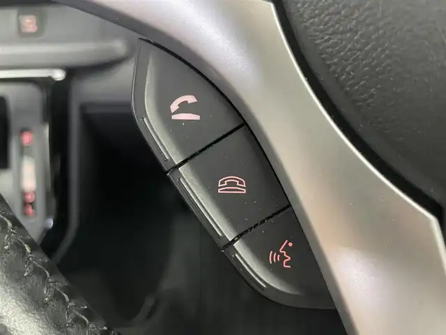 スズキ ソリオ バンディット HV MV 埼玉県 2021(令3)年 4.9万km プレミアムシルバーメタリック/ブラック2トーンルーフ 純正９インチナビ　全方位モニター　ＨＵＤ　セーフティサポート　レーダークルーズコントロール　ビルトインＥＴＣ　シートヒーター　純正アルミホイール　オートライト　ＬＥＤヘッドライト　地デジフルセグ