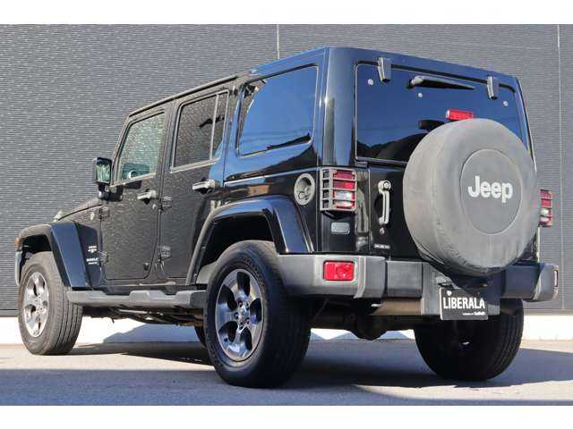 クライスラー・ジープ ジープ ラングラー アンリミテッド サハラ 大分県 2016(平28)年 6.1万km 黒 当店買取車両/保証書/クルーズコントロール/社外ナビ（CN-RE03D）/地デジ/Bluetooth/アルパインサウンド/サイドカメラ/社外ＬＥＤヘッドライト/オートライト/Ｆ／Ｒフォグ/純正フロアマット/純正１８インチＡＷ/社外ドライブレコーダー前後（ZDR045WL）/ＥＴＣ