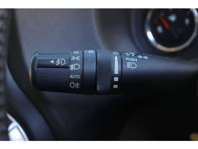 クライスラー・ジープ ジープ ラングラー アンリミテッド サハラ 大分県 2016(平28)年 6.1万km 黒 当店買取車両/保証書/クルーズコントロール/社外ナビ（CN-RE03D）/地デジ/Bluetooth/アルパインサウンド/サイドカメラ/社外ＬＥＤヘッドライト/オートライト/Ｆ／Ｒフォグ/純正フロアマット/純正１８インチＡＷ/社外ドライブレコーダー前後（ZDR045WL）/ＥＴＣ