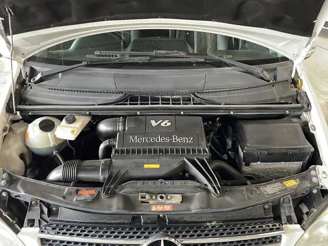 メルセデス・ベンツ Ｖ３５０ アンビエンテ 沖縄県 2008(平20)年 10.1万km 白 禁煙車/社外ナビ/サンルーフ/両側パワースライド/純正アルミ/ETC/レザーシート