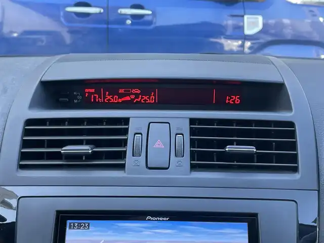 マツダ アテンザ スポーツワゴン 25EX 静岡県 2012(平24)年 8.8万km ブラック 社外ナビ　（C9P9）/地デジ　/Ｂカメラ　/ＢＯＳＥサウンドシステム　/社外後席モニター　/本革シート　/ＰＷシート　/シートヒーター　/コーナーセンサー　/オートライト　/ステアリングスイッチ　/社外前後ドラレコ　/ＥＴＣ/純正17インチAW/社外マフラー/スマートキー/スペアキー/保証書/取説