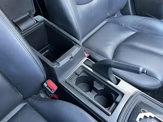 マツダ アテンザ スポーツワゴン 25EX 静岡県 2012(平24)年 8.8万km ブラック 社外ナビ　（C9P9）/地デジ　/Ｂカメラ　/ＢＯＳＥサウンドシステム　/社外後席モニター　/本革シート　/ＰＷシート　/シートヒーター　/コーナーセンサー　/オートライト　/ステアリングスイッチ　/社外前後ドラレコ　/ＥＴＣ/純正17インチAW/社外マフラー/スマートキー/スペアキー/保証書/取説