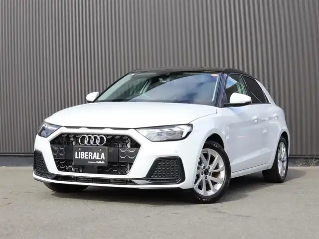 アウディ アウディ Ａ１ SB 25TFSI アドバンスド 静岡県 2023(令5)年 1.1万km パール 純正ナビ/Carplay/バーチャルコックピット/衝突軽減ブレーキ/ACC/BSM/LKA/バックカメラ/前席シートヒーター/前後ドライブレコーダー/オートハイビーム