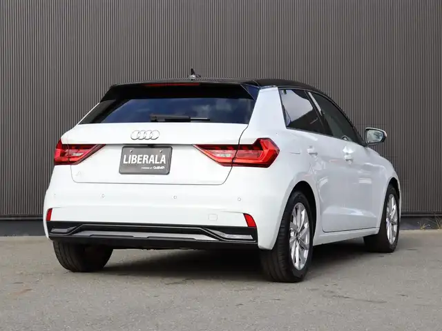 アウディ アウディ Ａ１ SB 25TFSI アドバンスド 静岡県 2023(令5)年 1.1万km パール 純正ナビ/Carplay/バーチャルコックピット/衝突軽減ブレーキ/ACC/BSM/LKA/バックカメラ/前席シートヒーター/前後ドライブレコーダー/オートハイビーム