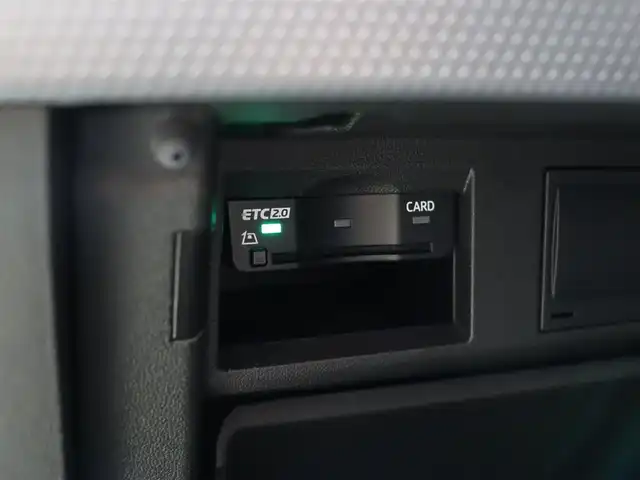 アウディ アウディ Ａ１ SB 25TFSI アドバンスド 静岡県 2023(令5)年 1.1万km パール 純正ナビ/Carplay/バーチャルコックピット/衝突軽減ブレーキ/ACC/BSM/LKA/バックカメラ/前席シートヒーター/前後ドライブレコーダー/オートハイビーム