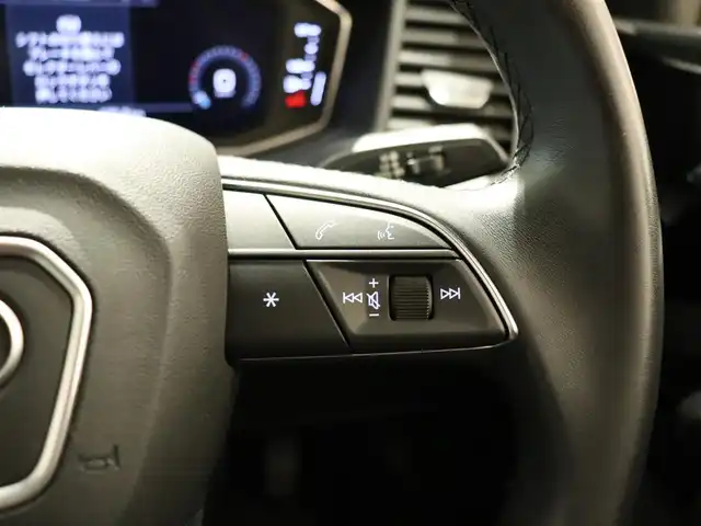 アウディ アウディ Ａ１ SB 25TFSI アドバンスド 静岡県 2023(令5)年 1.1万km パール 純正ナビ/Carplay/バーチャルコックピット/衝突軽減ブレーキ/ACC/BSM/LKA/バックカメラ/前席シートヒーター/前後ドライブレコーダー/オートハイビーム
