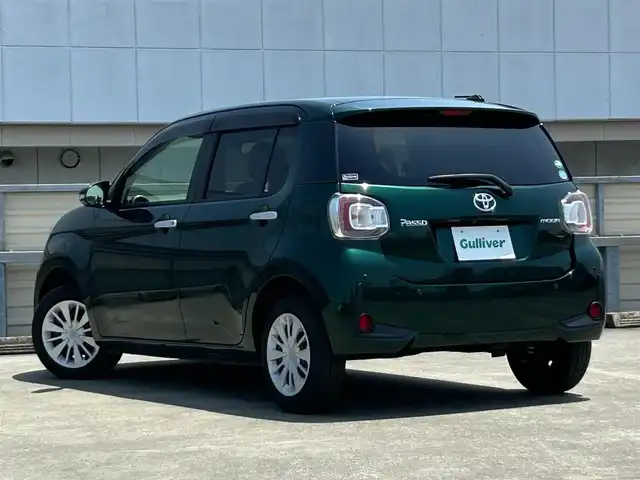 トヨタ パッソ モーダ　チャーム 静岡県 2020(令2)年 2万km ダークエメラルドマイカ 純正SDナビ（NSCN-W68）/Bluetooth/CD/ワンセグTV/FM/AM/アラウンドビューモニター/バック/フロント/サイドカメラ/コーナーセンサー/衝突軽減システム/横滑り防止機能/ETC/オートマチックハイビーム/オートライト/LEDヘッドライト/純正フロアマット
