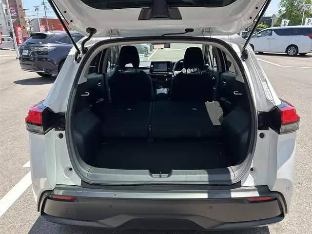 日産 ノート X 愛媛県 2022(令4)年 4.6万km ピュアホワイトパール 禁煙車/登録時走行距離：46013km/メーカーOP純正ナビ/フルセグTV/Bluetooth/全方位カメラ/デジタルインナーミラー/ビルトインETC/衝突軽減システム/横滑り防止装置/レーンキープアシスト/レーダークルーズコントロール/エンジンスタートボタン/スマートキー/純正フロアマット/BSM/ワイヤレス充電