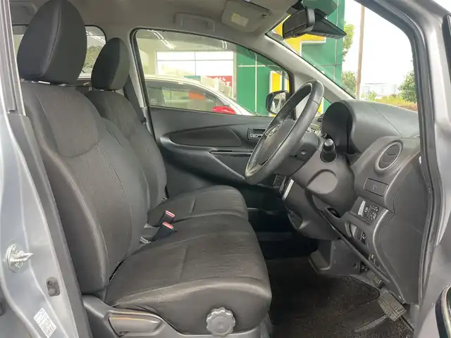 日産 デイズ X Vセレクション 静岡県 2017(平29)年 3.7万km クールシルバー 1オーナー　/衝突軽減警告　/ディスプレイオーディオ /全方位カメラ　/ヘッドライトレベライザー  /ウィンカーミラー　/純正14インチAW /フロアマット　/スマートキー  /保証書