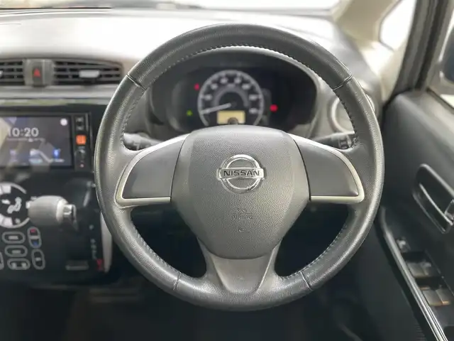 日産 デイズ X Vセレクション 静岡県 2017(平29)年 3.7万km クールシルバー 1オーナー　/衝突軽減警告　/ディスプレイオーディオ /全方位カメラ　/ヘッドライトレベライザー  /ウィンカーミラー　/純正14インチAW /フロアマット　/スマートキー  /保証書