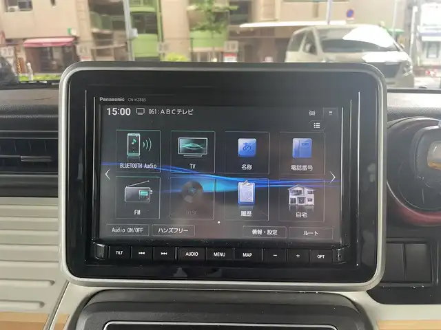 スズキ スペーシア HYBRID X 大阪府 2023(令5)年 0.5万km オフブルーメタリック/ホワイト2トーン デュアルセンサーブレーキサポートII/・誤発進抑制機能/・後方誤発進抑制機能/・低速時ブレーキサポート/・パーキングセンサー/・車線逸脱抑制機能/・車線逸脱警報機能/・ふらつき警報機能/・発進お知らせ機能/・標識認識機能/・アダクティブクルーズコントロール/・車線維持支援機能/スズキ純正メモリナビ/・Bluetooth/・フルセグTV/・バックカメラ/LEDヘッドライト/両側パワースライドドア/シートヒーター/アイドリングストップ/ビルトインETC/ワンオーナー/新車保証書/取扱説明書