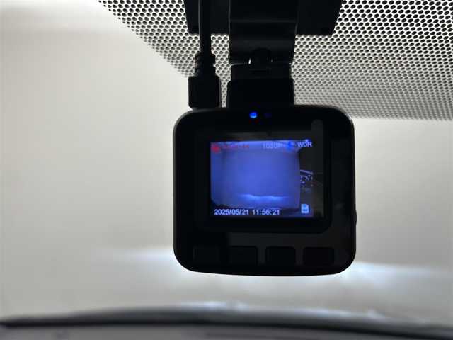 トヨタ ヤリス X Bパッケージ 愛媛県 2022(令4)年 0.9万km アバンギャルドブロンズメタリック ・純正ディスプレイオーディオ（ＢＴ・ＦＭＡＭ・ＵＳＢ接続）/・バックカメラ　/・ＥＴＣ　/・前方ドラレコ　/・ステアリングリモコン/・横滑り防止
