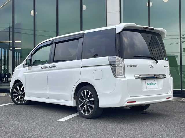 ホンダ ステップワゴン スパーダ Z クールスピリット 福岡県 2012(平24)年 11.2万km ホワイトオーキッドパール Gathers製OP９インチナビ/地デジTV/Bluetooth接続/バックカメラ/CD/DVD/クルーズコントロール/パドルシフト/両側Pスライドドア/ETC/オートライト/アイドリングストップ/横滑り防止装置/電格ミラー/黒半革調シート/純正フロアマット/ドアバイザー/純正17インチAW/取説書/スペアキー