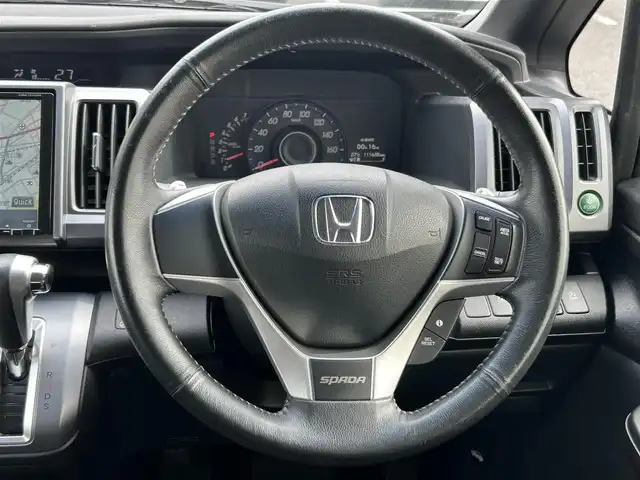 ホンダ ステップワゴン スパーダ Z クールスピリット 埼玉県 2012(平24)年 11.2万km ホワイトオーキッドパール (株)IDOMが運営する【じしゃロン熊谷店】の自社ローン専用車両になりますこちらは現金またはオートローンご利用時の価格です。自社ローンご希望の方は別途その旨お申付け下さい/純正メモリー９インチナビ　VXM-135VFN/　CD/DVD/DTV/バックカメラ/両側パワースライドドア/クルーズコントロール/ETC/アイドリングストップ/パドルシフト/純正フロアマット/純正17インチAW/スマートキー