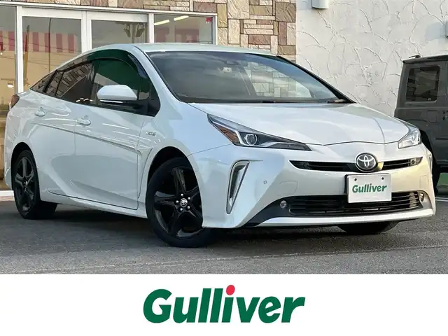 トヨタ プリウス A ツーリングセレクション 徳島県 2019(平31)年 8.5万km ホワイトパールクリスタルシャイン 純正9インチSDナビ NSZT-Y68T/(AM/FM/BT/SD/DISC/フルセグ)/ドライブレコーダー　DRT-H68A/ビルトインETC/バックカメラ/クルーズコントロール/前席シートヒーター/前席エアーシート/コーナーセンサー/ブラインドスポットモニター/アドバンストパーク/パーキングサポートブレーキ/純正ドアバイザー/EV MODE/DRIVE MODE/LEDヘッドライト/純正フロアマット/取扱説明書