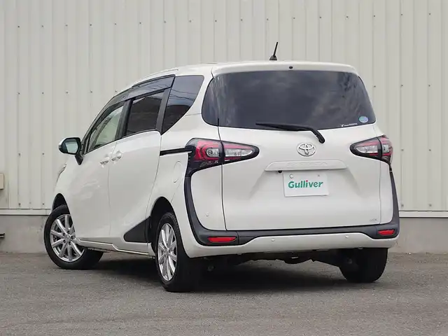 トヨタ シエンタ G クエロ 山形県 2019(平31)年 7.9万km ホワイトパールクリスタルシャイン 4WD/純正SDナビ/　　【CD DVD BT フルセグ USB】/バックカメラ/両側パワースライドドア/LEDオートヘッドライト/ハーフレザーシート/ドライブレコーダー/コーナーセンサー/電動格納ウィンカーミラー/フォグランプ/純正フロアマット/ドアバイザ―/スマートキー/ETC