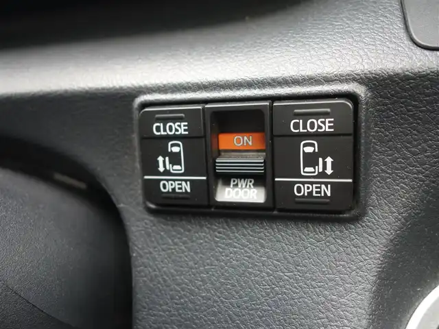 トヨタ シエンタ G クエロ 山形県 2019(平31)年 7.9万km ホワイトパールクリスタルシャイン 4WD/純正SDナビ/　　【CD DVD BT フルセグ USB】/バックカメラ/両側パワースライドドア/LEDオートヘッドライト/ハーフレザーシート/ドライブレコーダー/コーナーセンサー/電動格納ウィンカーミラー/フォグランプ/純正フロアマット/ドアバイザ―/スマートキー/ETC