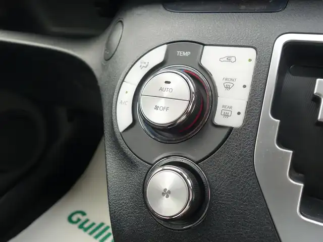 トヨタ シエンタ G クエロ 山形県 2019(平31)年 7.9万km ホワイトパールクリスタルシャイン 4WD/純正SDナビ/　　【CD DVD BT フルセグ USB】/バックカメラ/両側パワースライドドア/LEDオートヘッドライト/ハーフレザーシート/ドライブレコーダー/コーナーセンサー/電動格納ウィンカーミラー/フォグランプ/純正フロアマット/ドアバイザ―/スマートキー/ETC