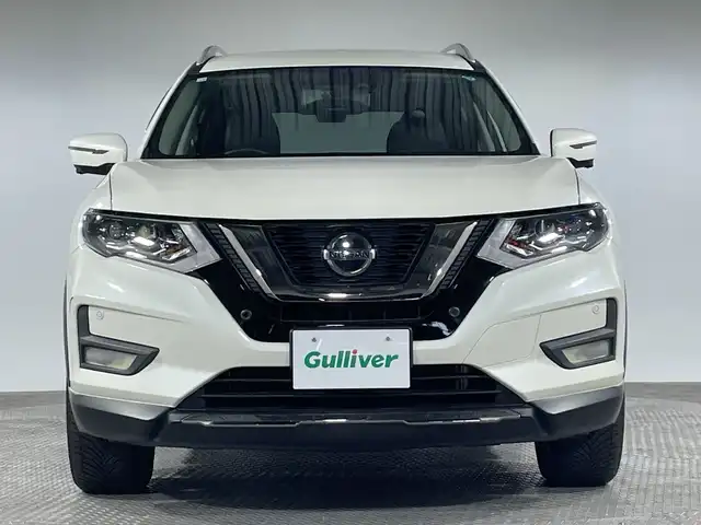 日産 エクストレイル 20Xi Vセレクション 神奈川県 2020(令2)年 4.4万km ブリリアントホワイトパール ・純正ナビ /＜BT/フルセグ/CD/DVD＞/・プロパイロット/・インテリジェントルームミラー/・ETC/・電動サイドブレーキ/・オートホールド/・MTモード/・4WD/・USB/AUX/・ダウンヒルアシストコントロール/・パワーシート（運転席/助手席）/・シートヒーター（運転席/助手席）/・パワーバックドア/・アイドリングストップ/・ECOモード/・レベライザー/・横滑り防止装置/・ミラーヒーター/・オートライト/・インテリジェントキー/・スペアキー/・プッシュスタート/・革巻きステアリング/・電動格納ミラー/・ウィンカーミラー/・LEDヘッドランプ/LEDフォグ/・ルーフレール/・純正１８インチアルミホイール/・純正バイザー/・スペアタイヤ