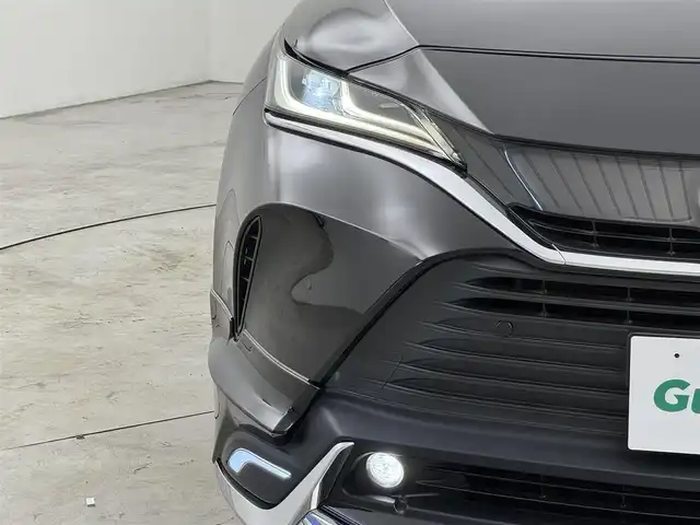 トヨタ ハリアー Z 福岡県 2022(令4)年 5.6万km ブラック モデリスタエアロ　/純正１２．３型ＤＡナビ／フルセグＴＶ　/全方位カメラ　/ＪＢＬサウンド　/ビルトインＥＴＣ２．０　/デジタルルームミラー／ドラレコ　/トヨタセーフティセンス　/レーダークルーズコントロール　/コーナーセンサー　/衝突軽減ブレーキ　/レーンキープ　/ブラインドスポットモニター　/アクセル踏み間違い防止　/ハーフレザーシート　/パワーシート　/パワーバックドア　/純正１９インチアルミホイール