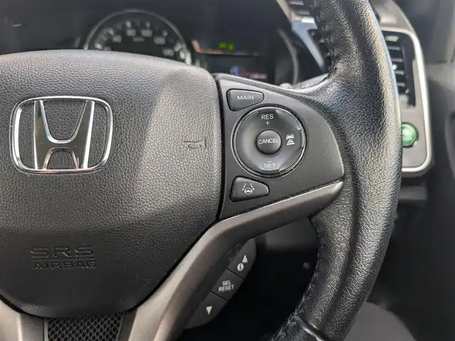 ホンダ グレイス ハイブリッド EX ホンダセンシング 埼玉県 2018(平30)年 6.2万km ルナシルバーM ワンオーナー/純正メモリナビ(VXM-184Ci)/ドライブレコーダー/Bluetoothオーディオ/バックカメラ/クルーズコントロール(追従、レーンキープ)/プッシュスタート/ETC/LEDヘッドライト/スマートキー×2/整備記録簿(H30、H31、R2、R3、R5、R6、R7)