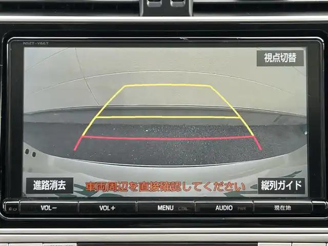 トヨタ ランドクルーザー プラド TX Lパッケージ 茨城県 2018(平30)年 6.9万km ホワイトパールクリスタルシャイン 純正ナビ　NZST-Y66T/　(AM/FM/フルセグ/Bluetooth)/バックカメラ/4WD/サンルーフ/7人乗り/ビルドインETC2.0/純正ドライブレコーダー/レーダークルーズコントロール/クリアランスソナー/革巻きステアリング/黒革シート/シートヒーター/シートエアコン/パワーシート/電動格納サードシート/ルーフレール/カーテンエアバッグ/LEDヘッドライト/オートマチックハイビーム/衝突被害軽減/レーンキープアシスト/スマートキー