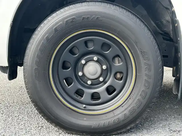 トヨタ ランドクルーザー プラド TX Lパッケージ 茨城県 2018(平30)年 6.9万km ホワイトパールクリスタルシャイン 純正ナビ　NZST-Y66T/　(AM/FM/フルセグ/Bluetooth)/バックカメラ/4WD/サンルーフ/7人乗り/ビルドインETC2.0/純正ドライブレコーダー/レーダークルーズコントロール/クリアランスソナー/革巻きステアリング/黒革シート/シートヒーター/シートエアコン/パワーシート/電動格納サードシート/ルーフレール/カーテンエアバッグ/LEDヘッドライト/オートマチックハイビーム/衝突被害軽減/レーンキープアシスト/スマートキー